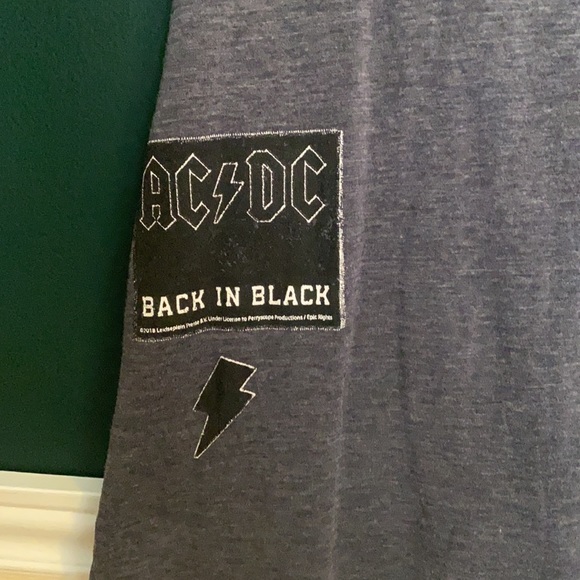 AC/DC muscle tank with tie back - Picture 4 of 6